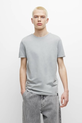 Pull & Bear Erkek+Muscle+fit+basic+t-shirt